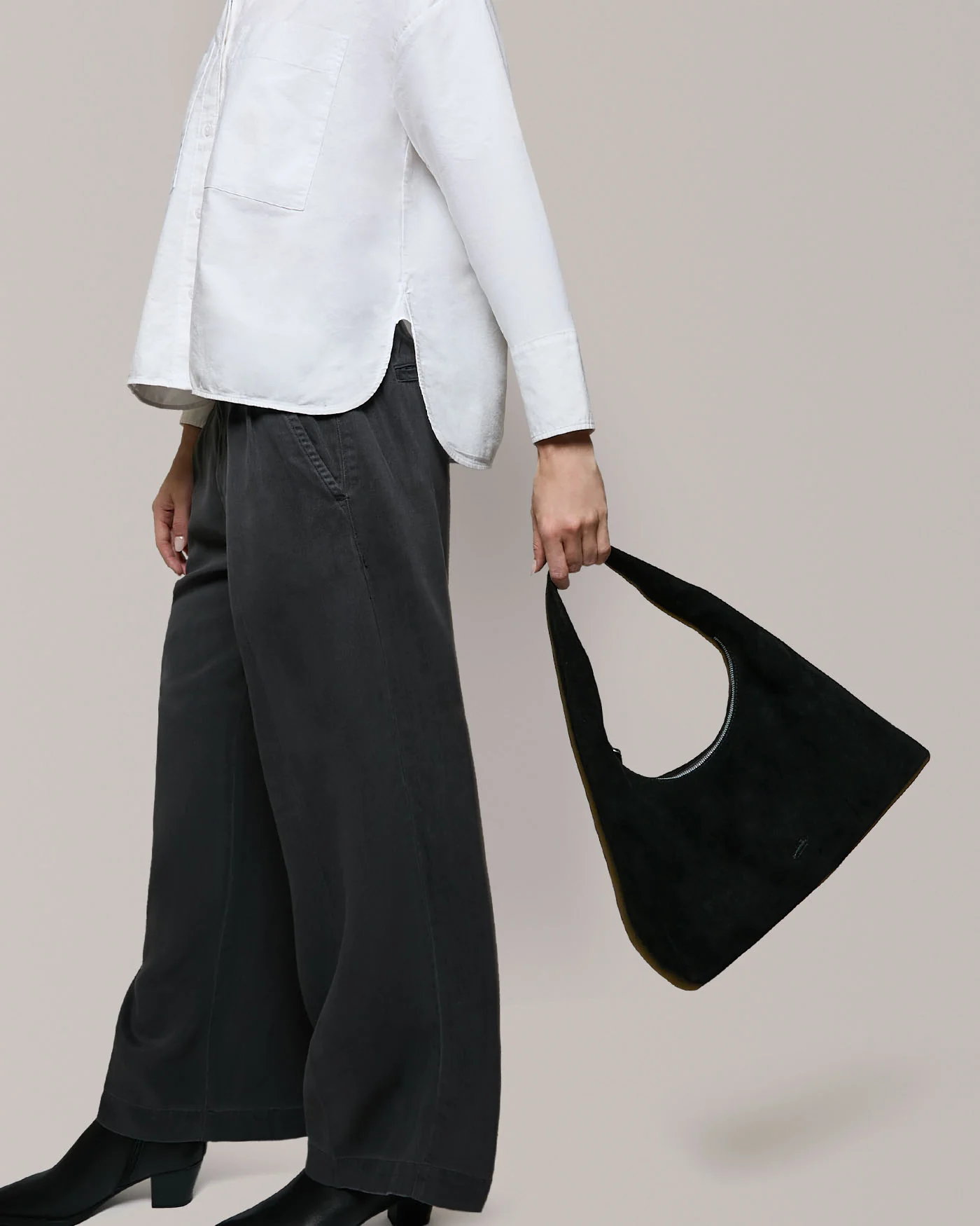 Adina Hobo - Image 7