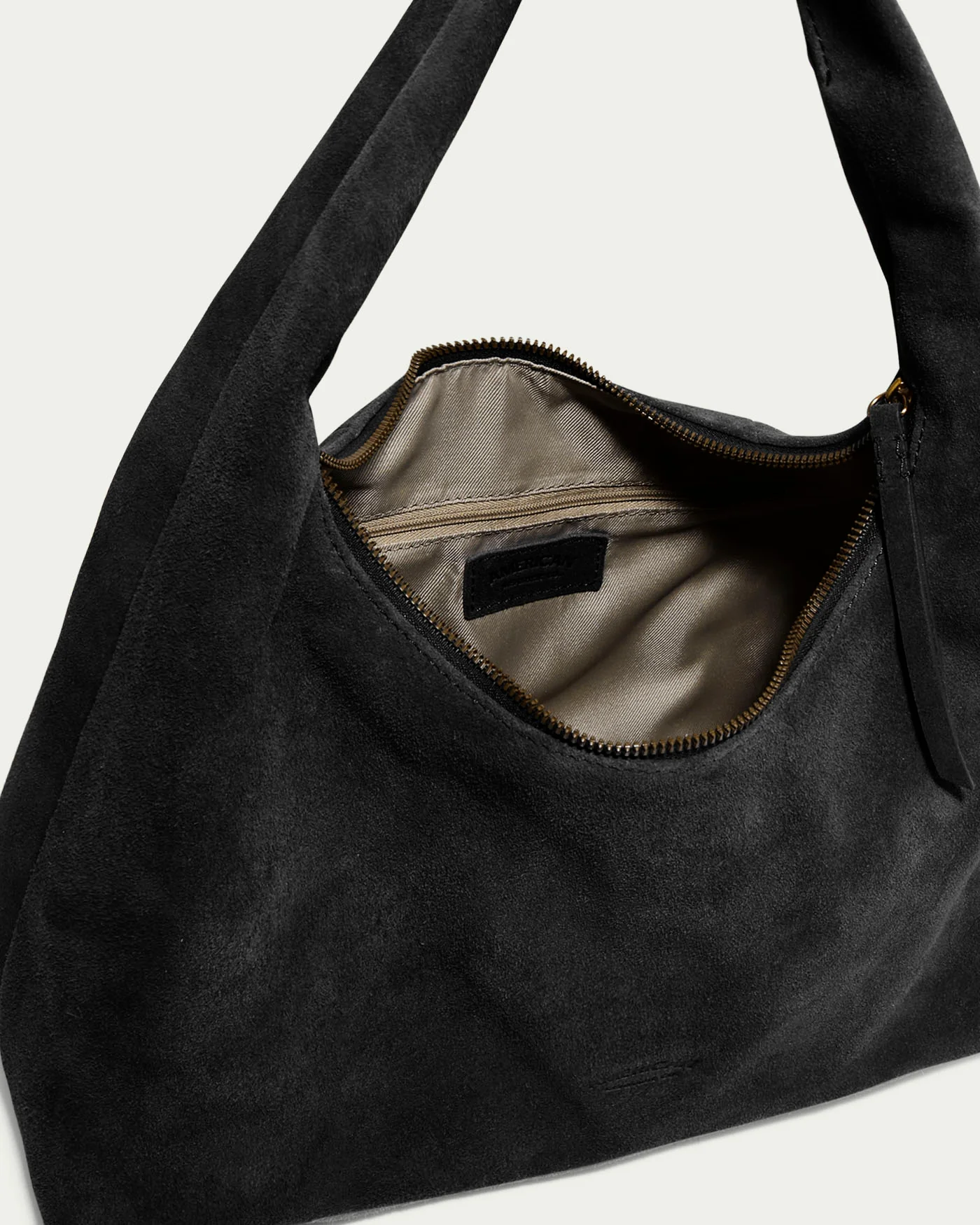 Adina Hobo - Image 8