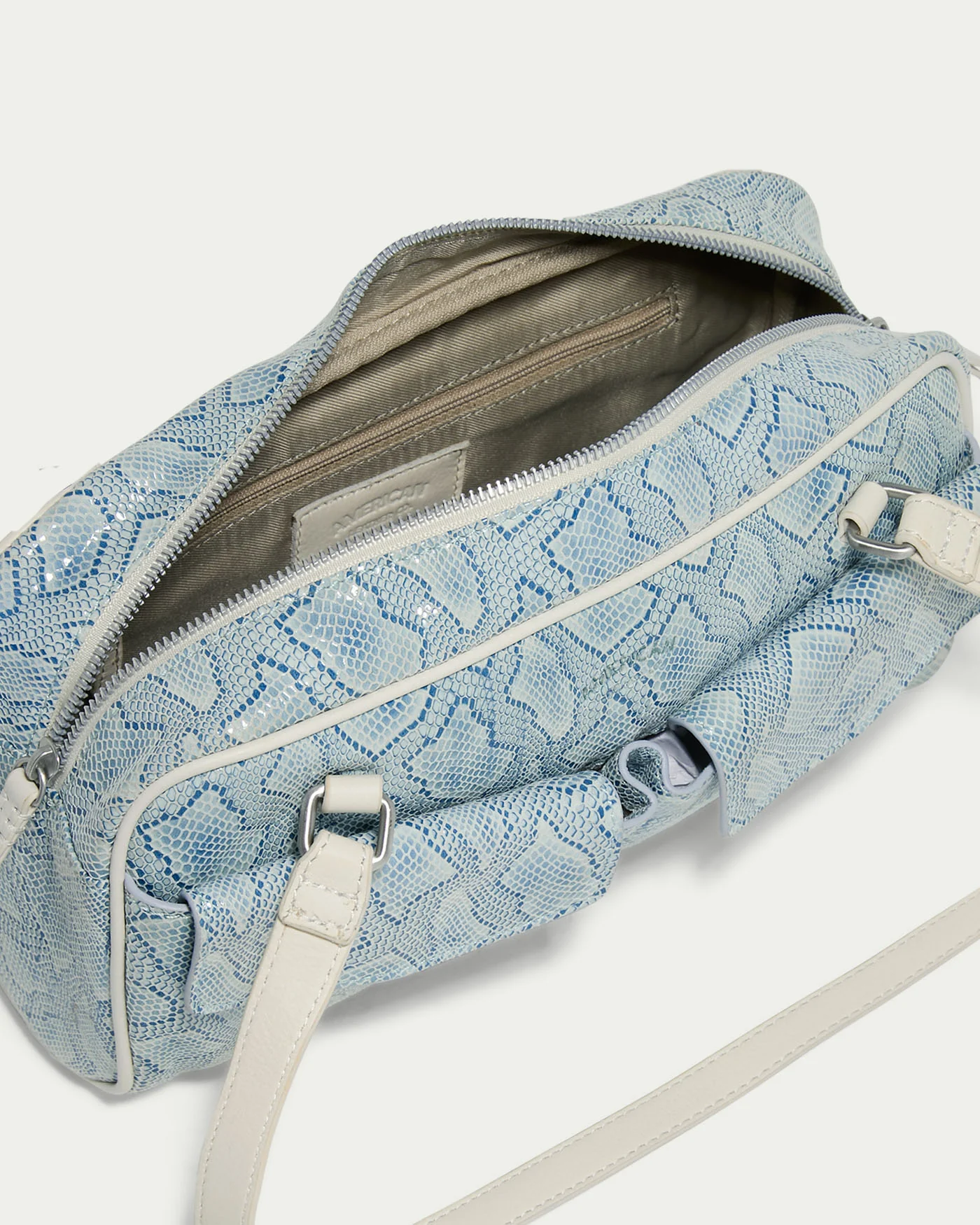 Aspen Multi Pocket Shoulder Bag - Image 10