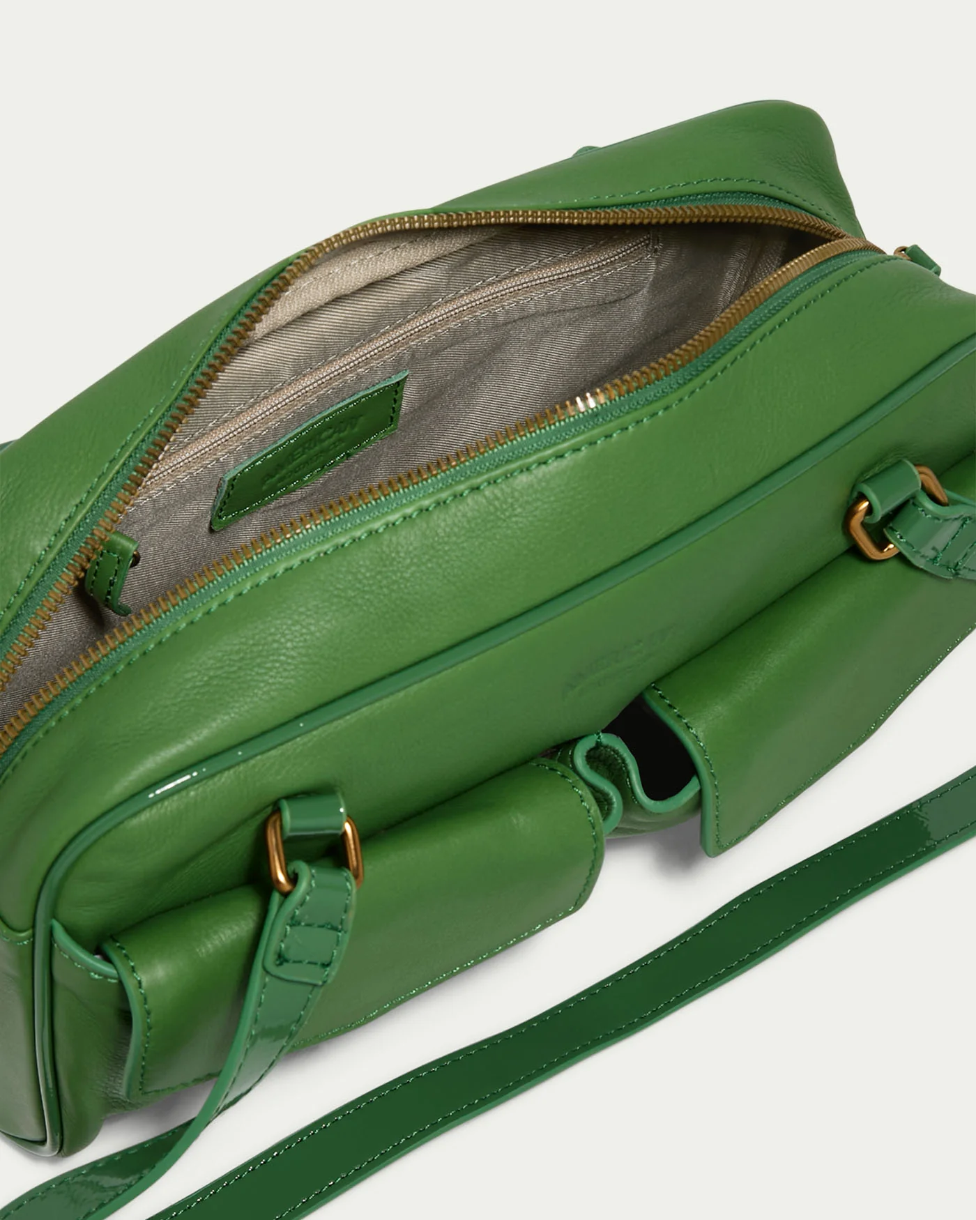 Aspen Multi Pocket Shoulder Bag - Image 14
