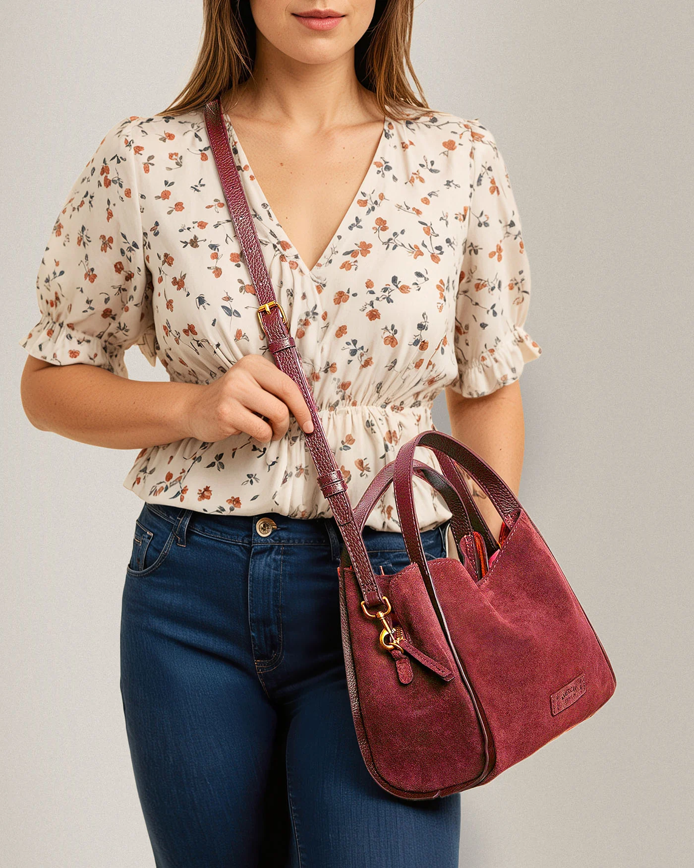 Auburn Convertible Crossbody with Leather Spray Set - Image 15