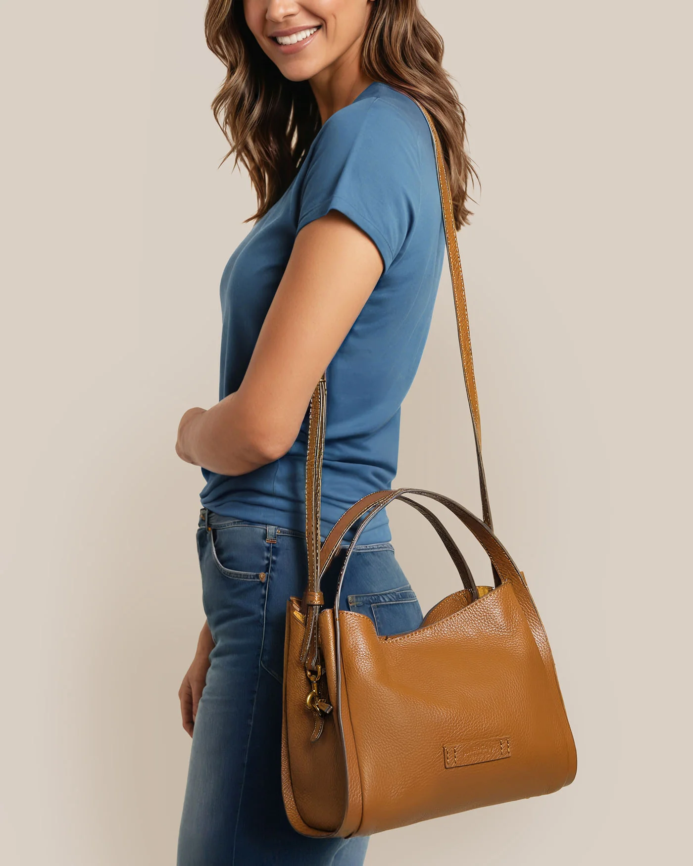 Auburn Convertible Crossbody with Leather Spray Set - Image 4