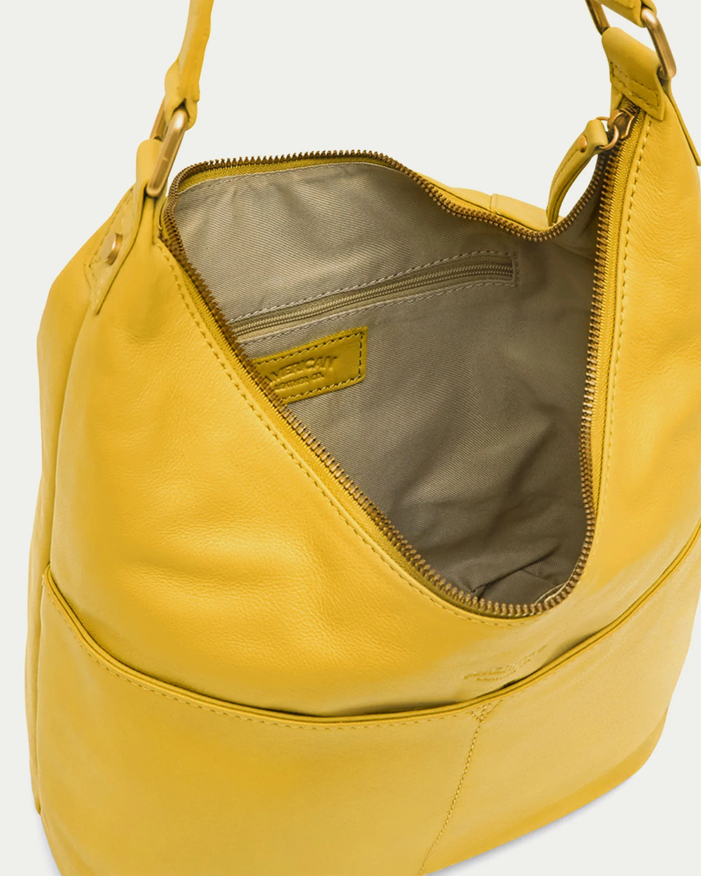 Carrie Hobo - Image 26