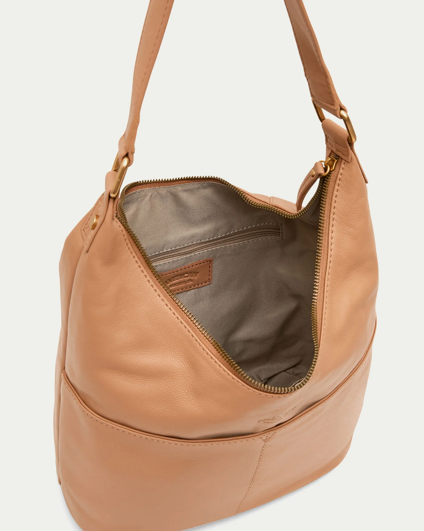 Carrie Hobo - Image 30