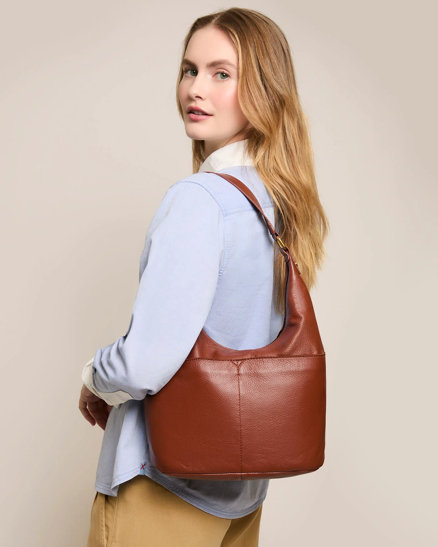 Carrie Hobo - Image 4