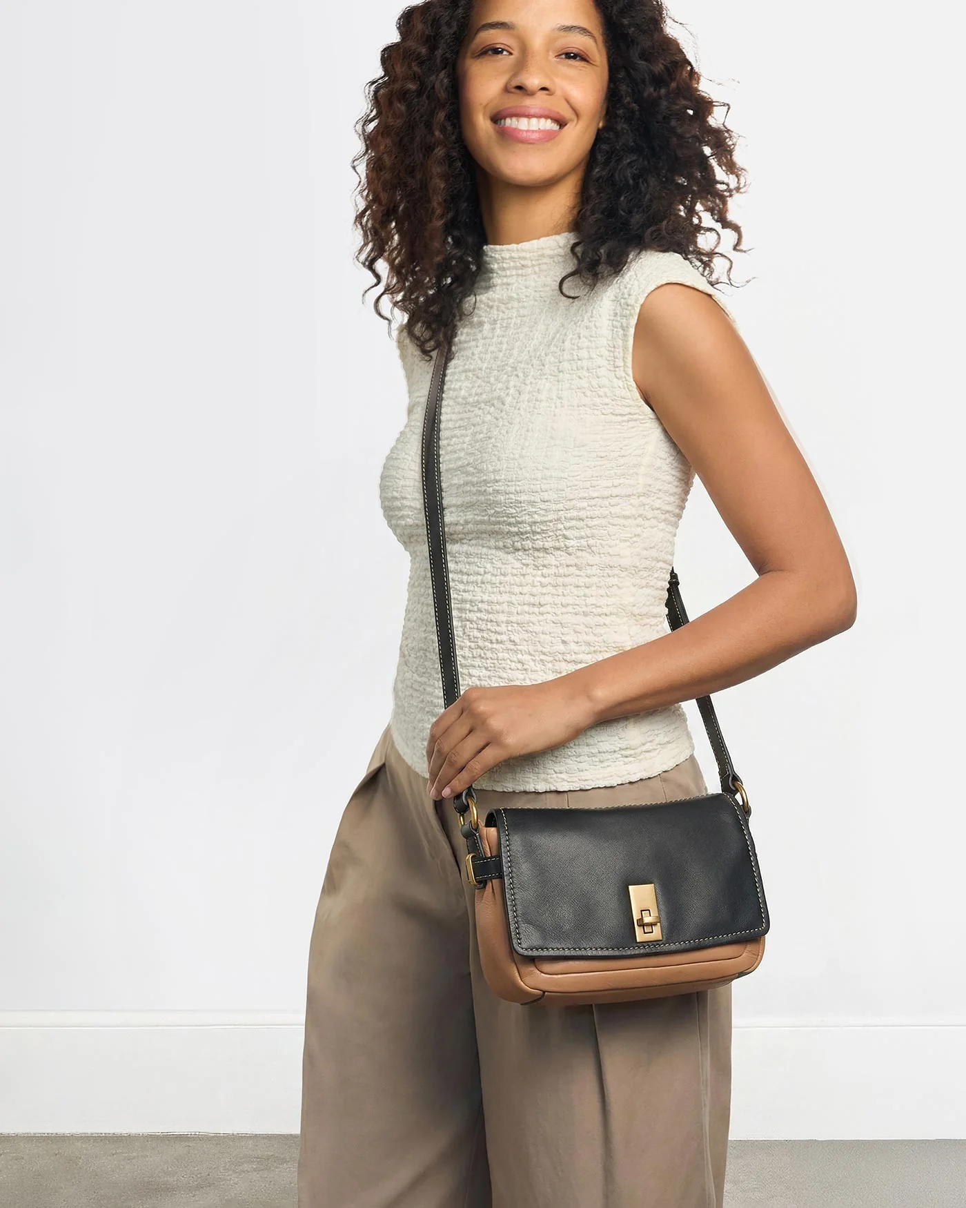 Carter Crossbody - Image 4