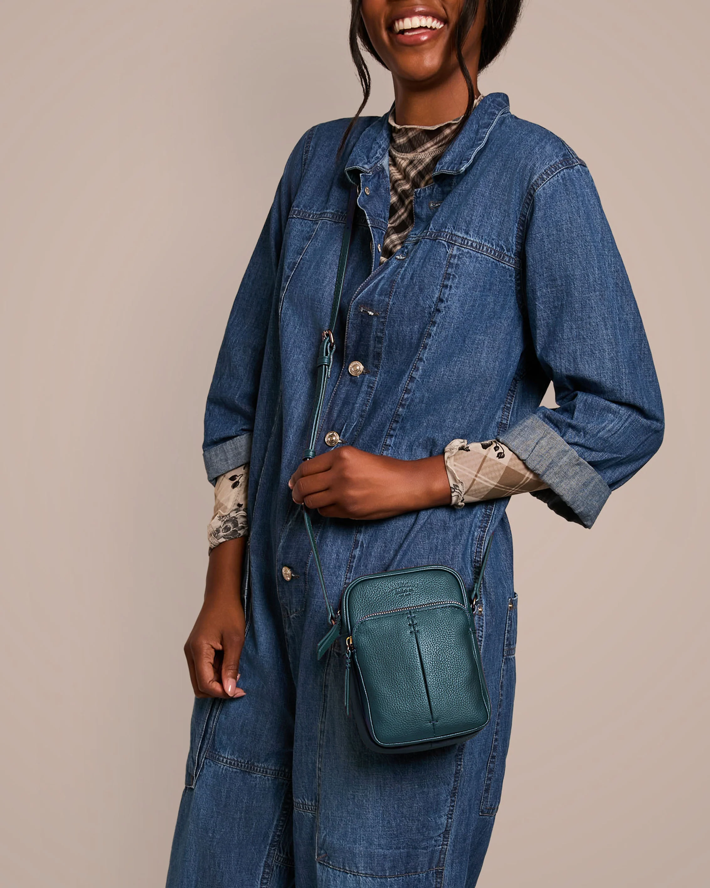 Cleveland Crossbody - Image 9