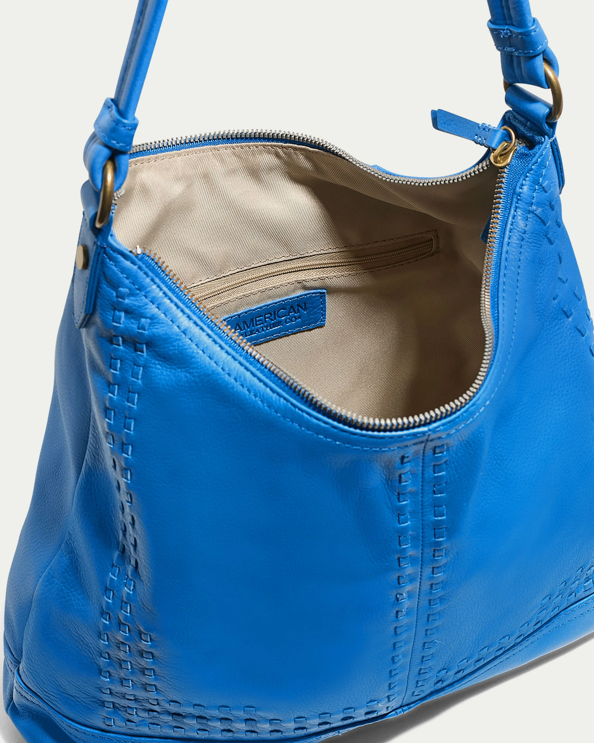 Evelyn Hobo - Image 14