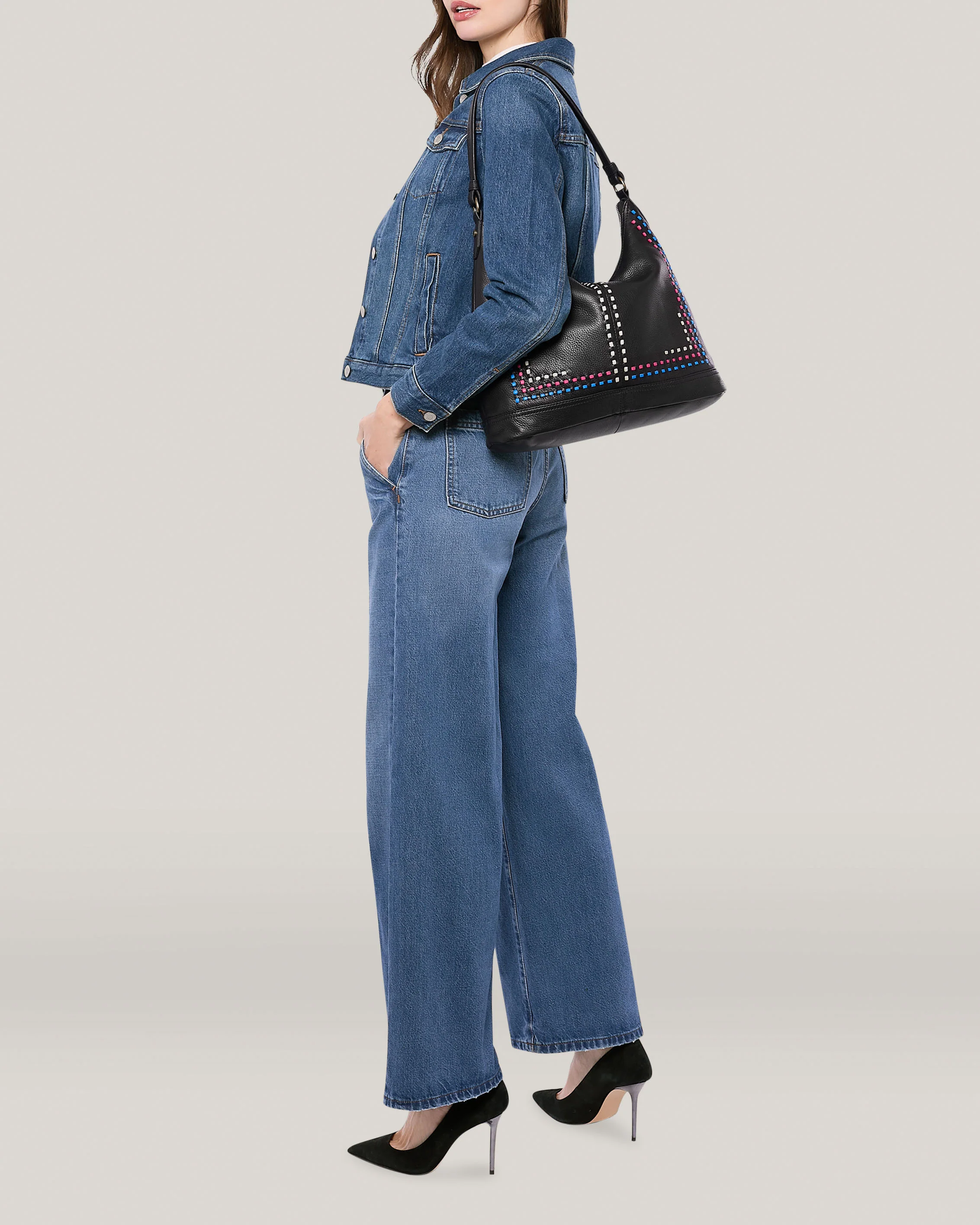 Evelyn Hobo - Image 25
