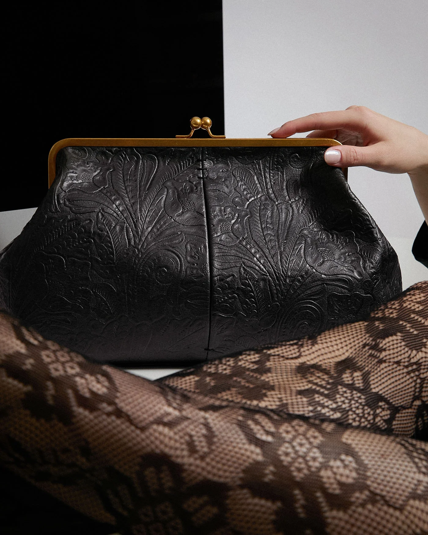 Grace Oversized Clutch - Image 43