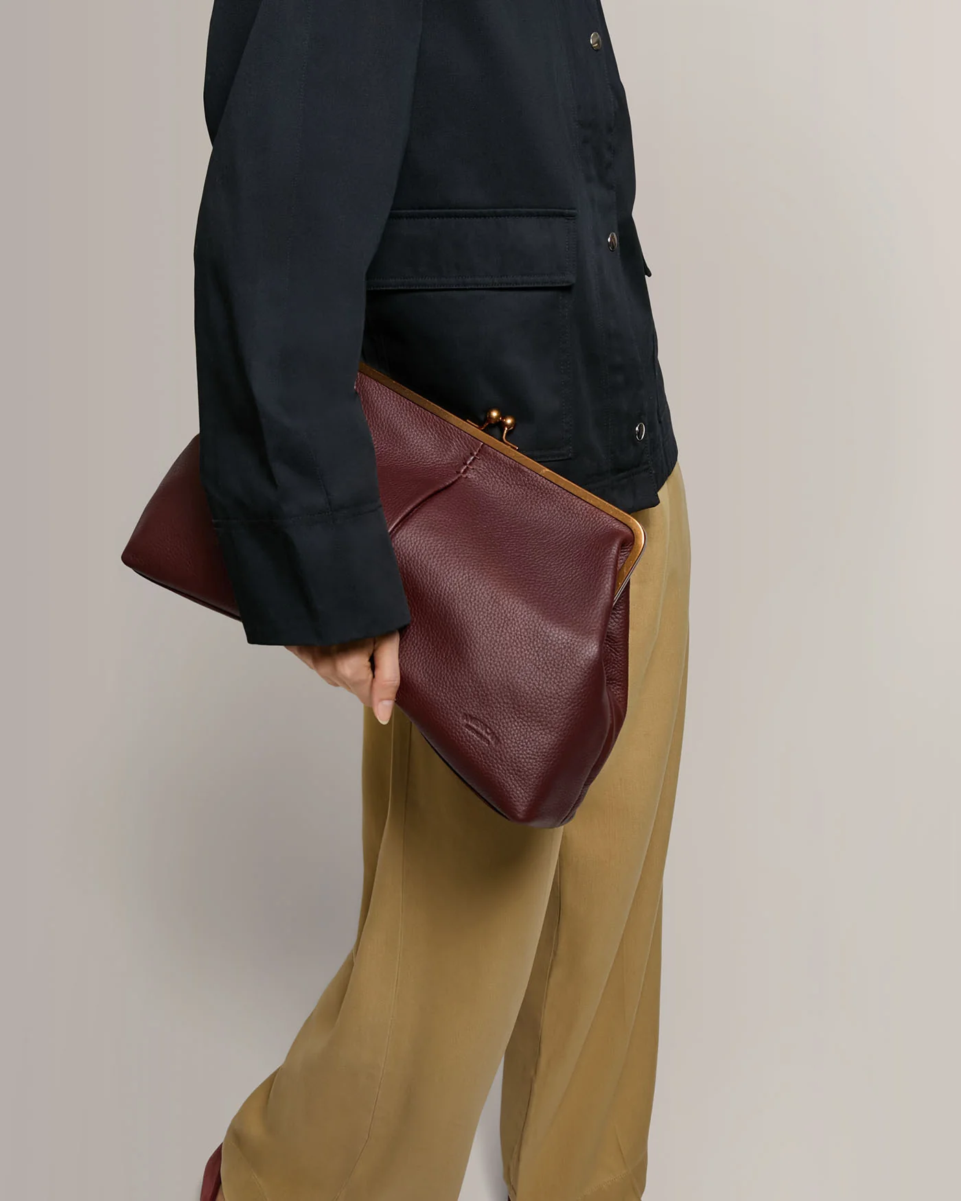 Grace Oversized Clutch - Image 67