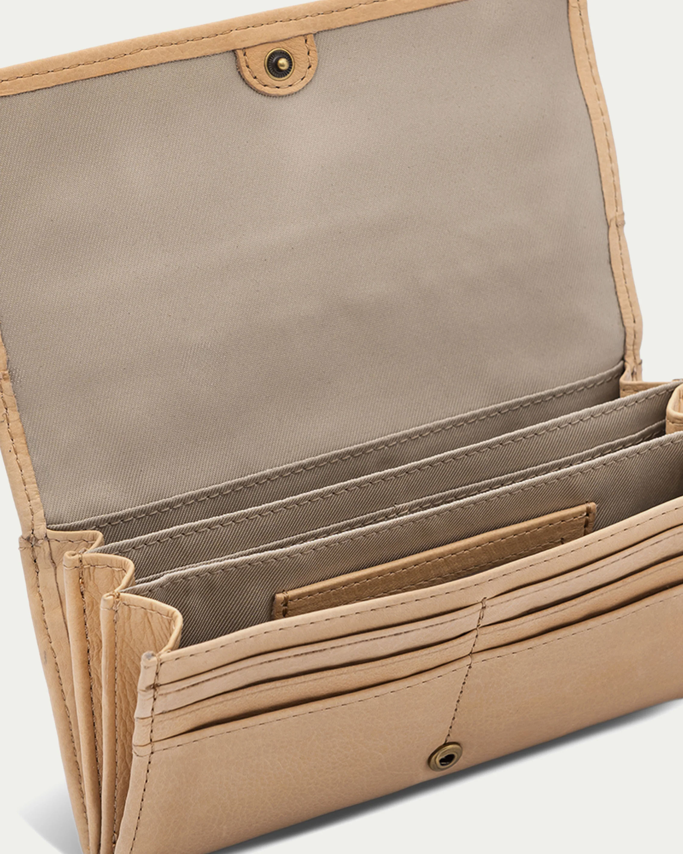 Hickory Bifold Wallet - Image 16