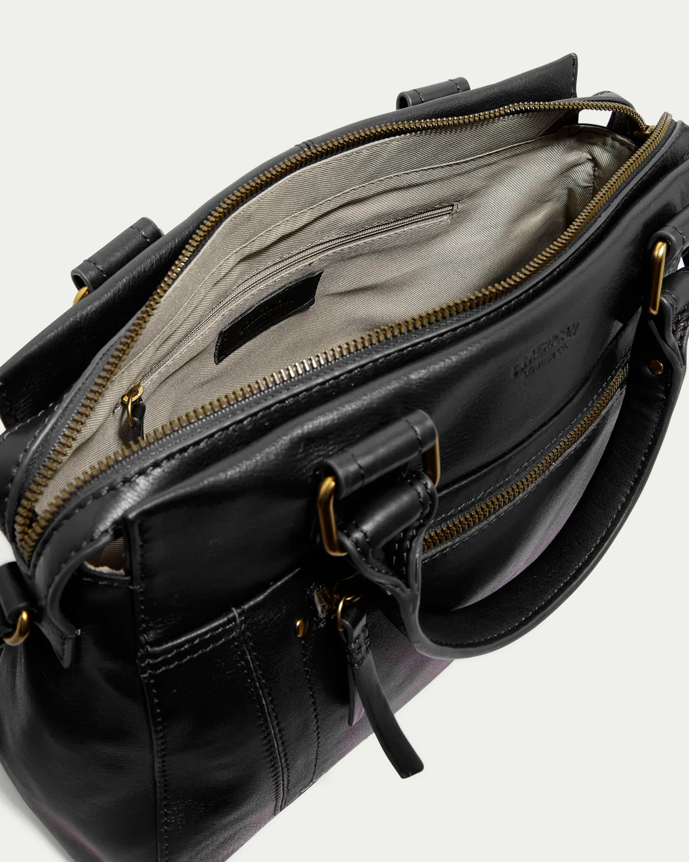 Jamestown Satchel - Image 10