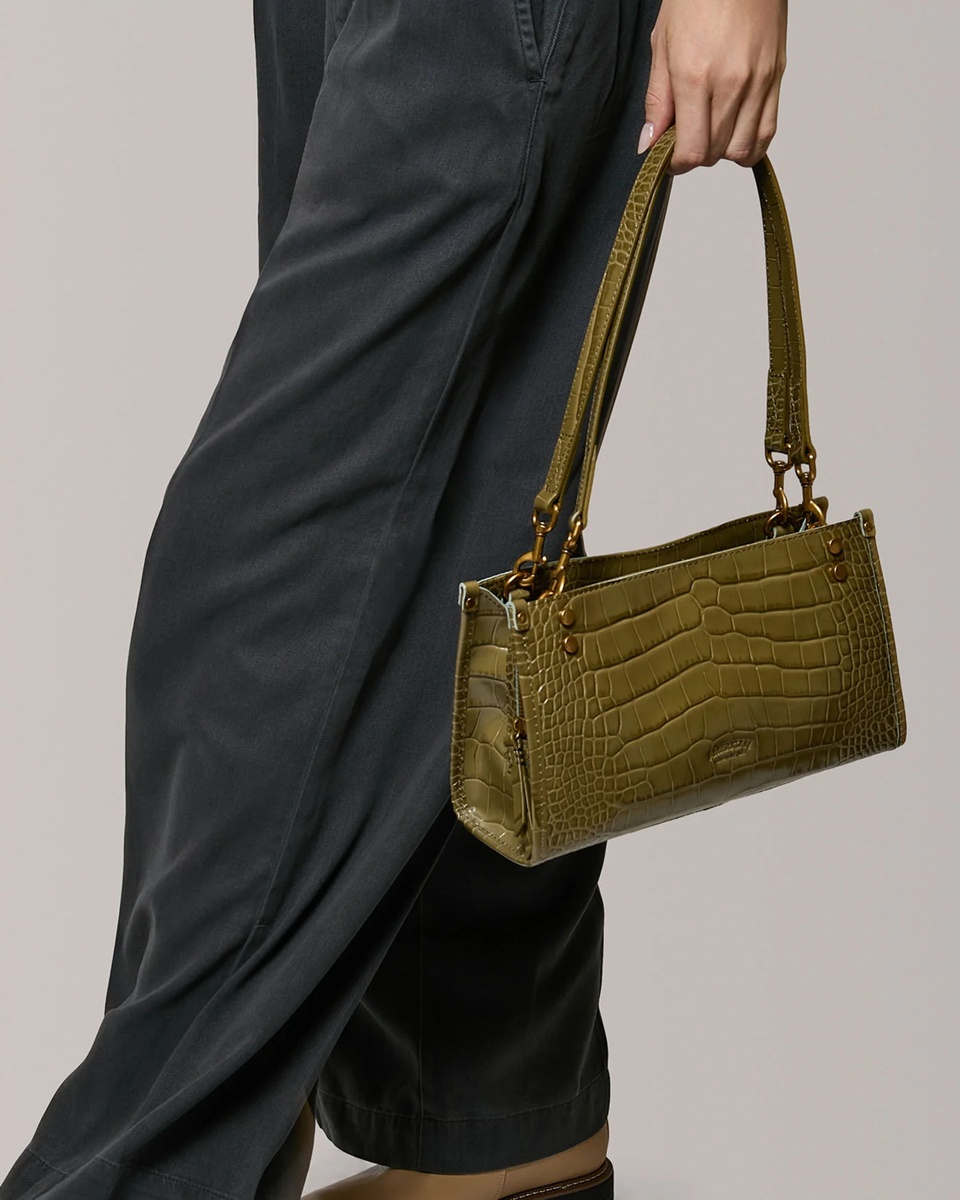 Lenox Triple Entry Shoulder - Image 32