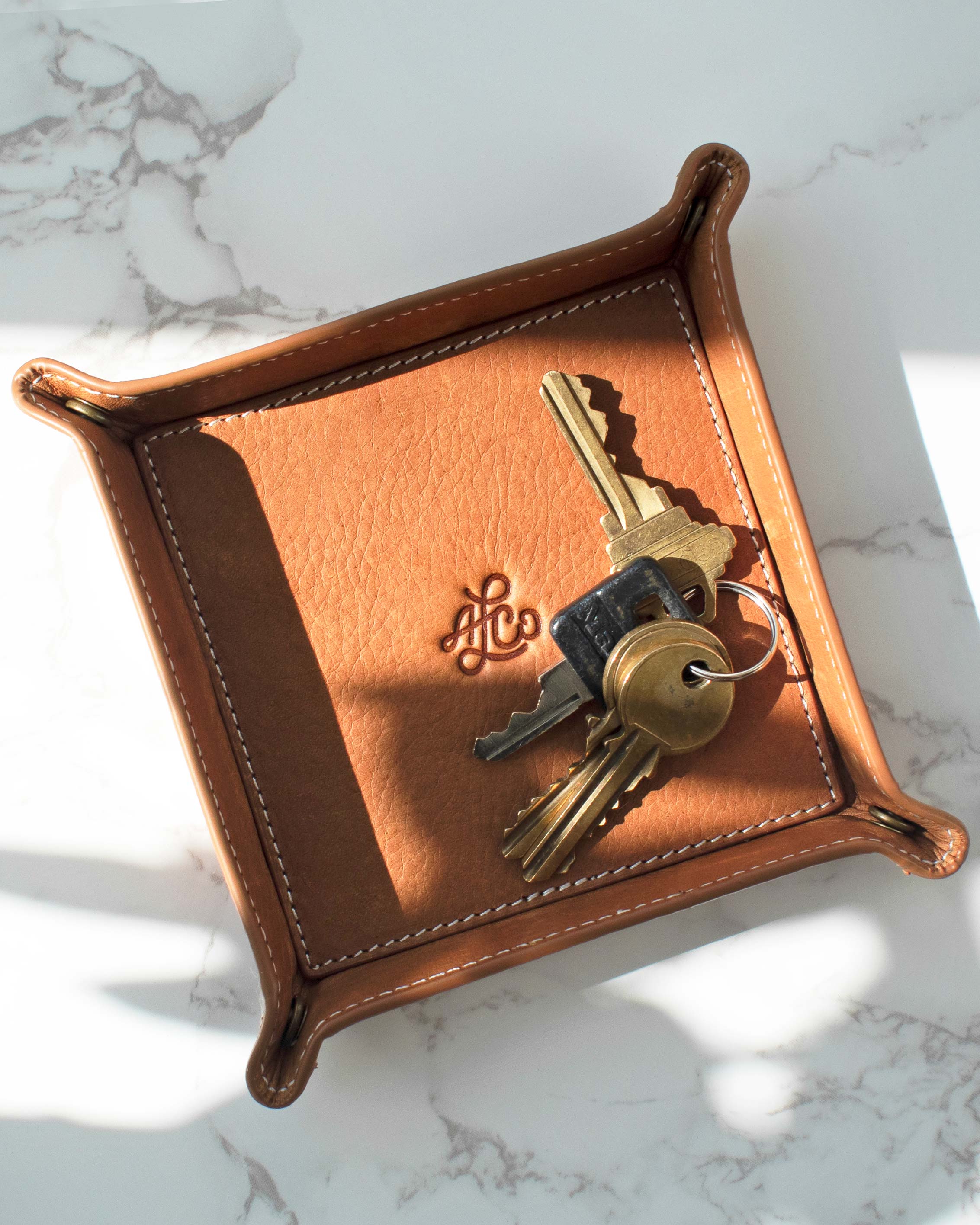 Manchester Leather Tray - Image 5