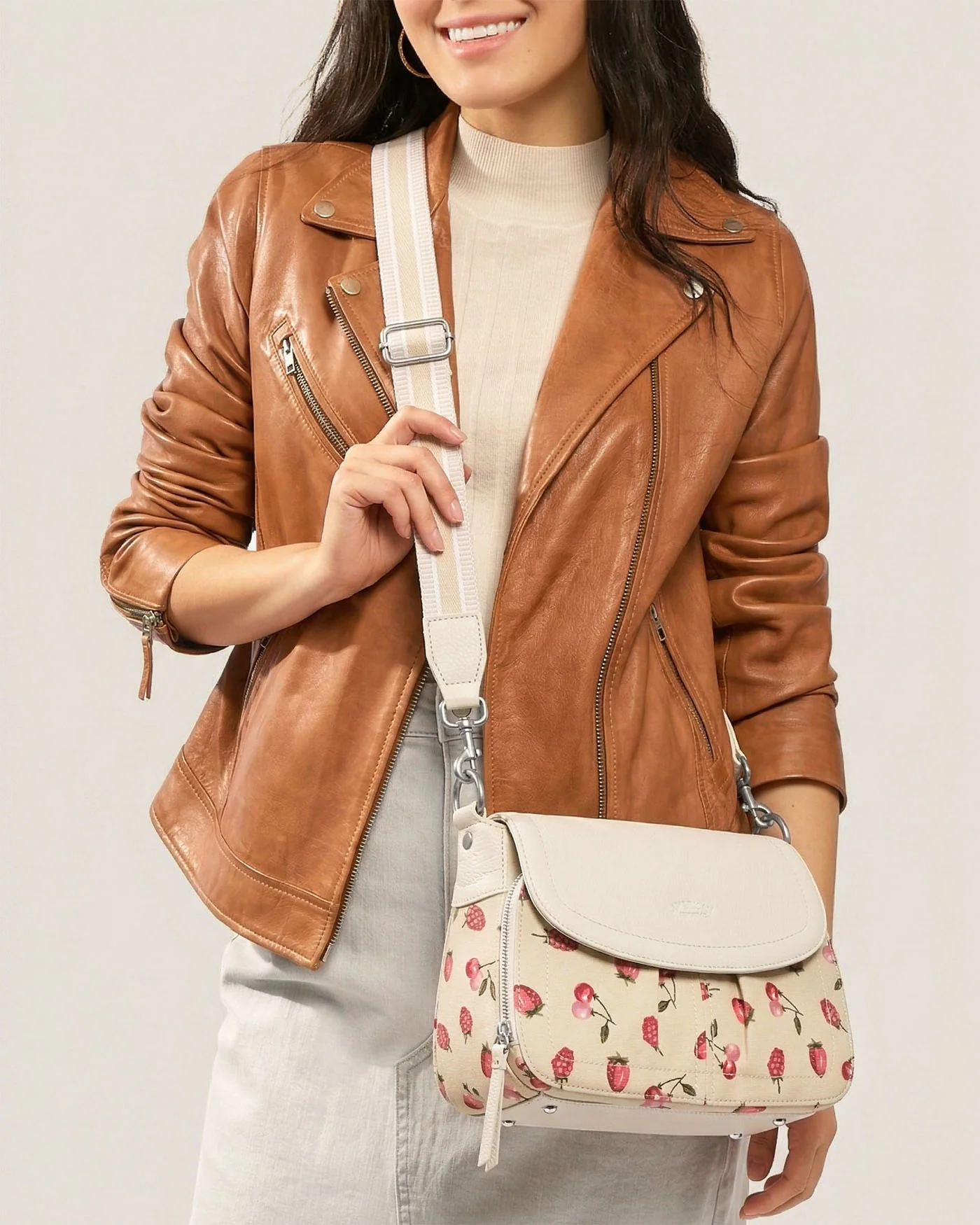 Marino Crossbody With 2 Straps - Image 48