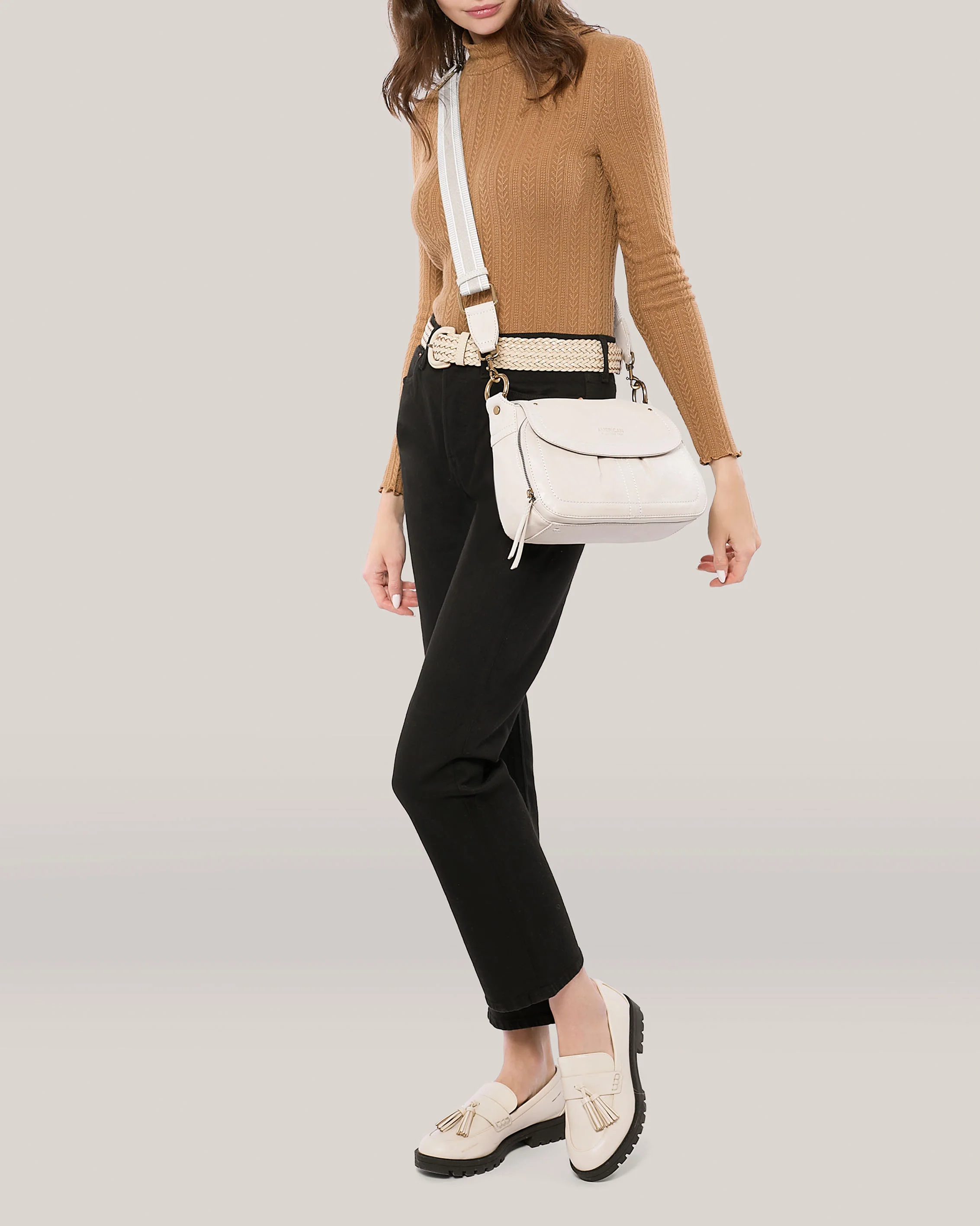Marino Crossbody With 2 Straps - Image 12