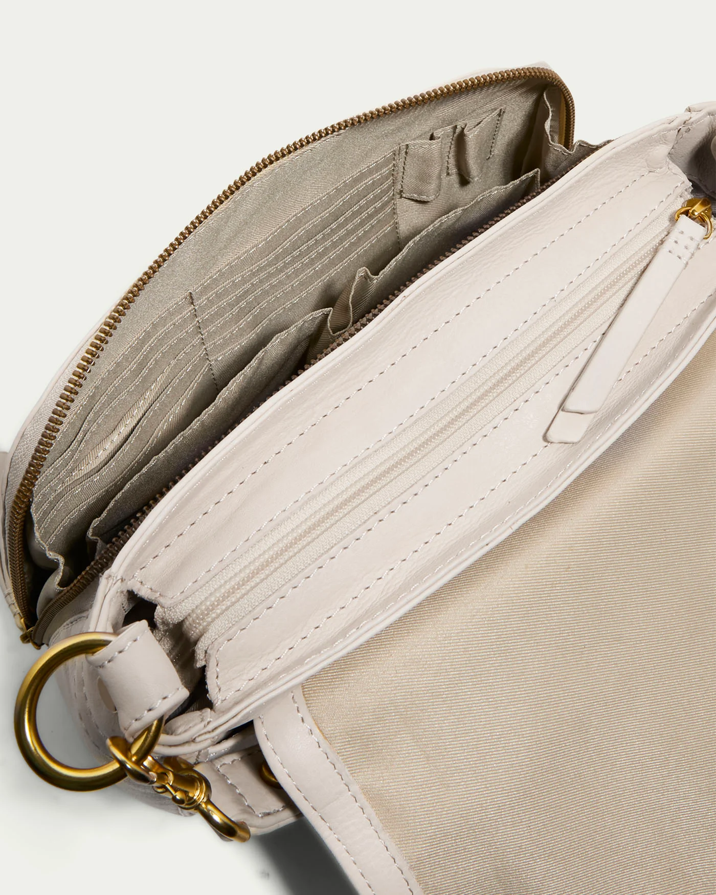 Marino Crossbody With 2 Straps - Image 17