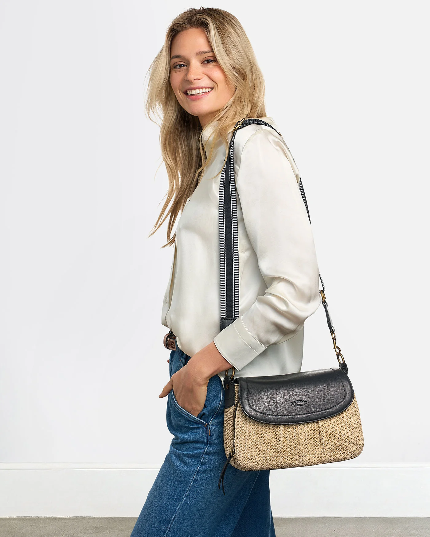 Marino Crossbody With 2 Straps - Image 35
