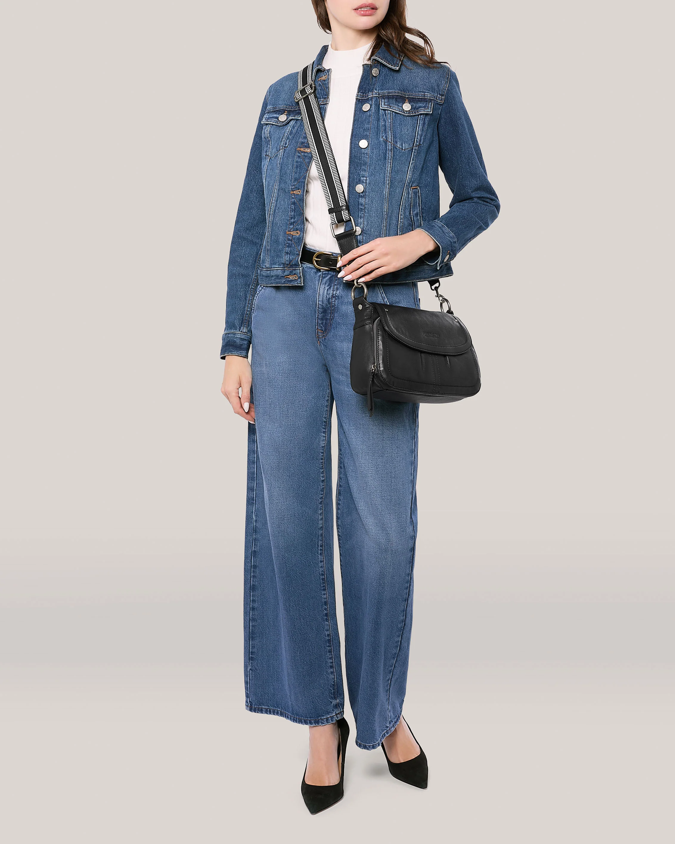Marino Crossbody With 2 Straps - Image 6