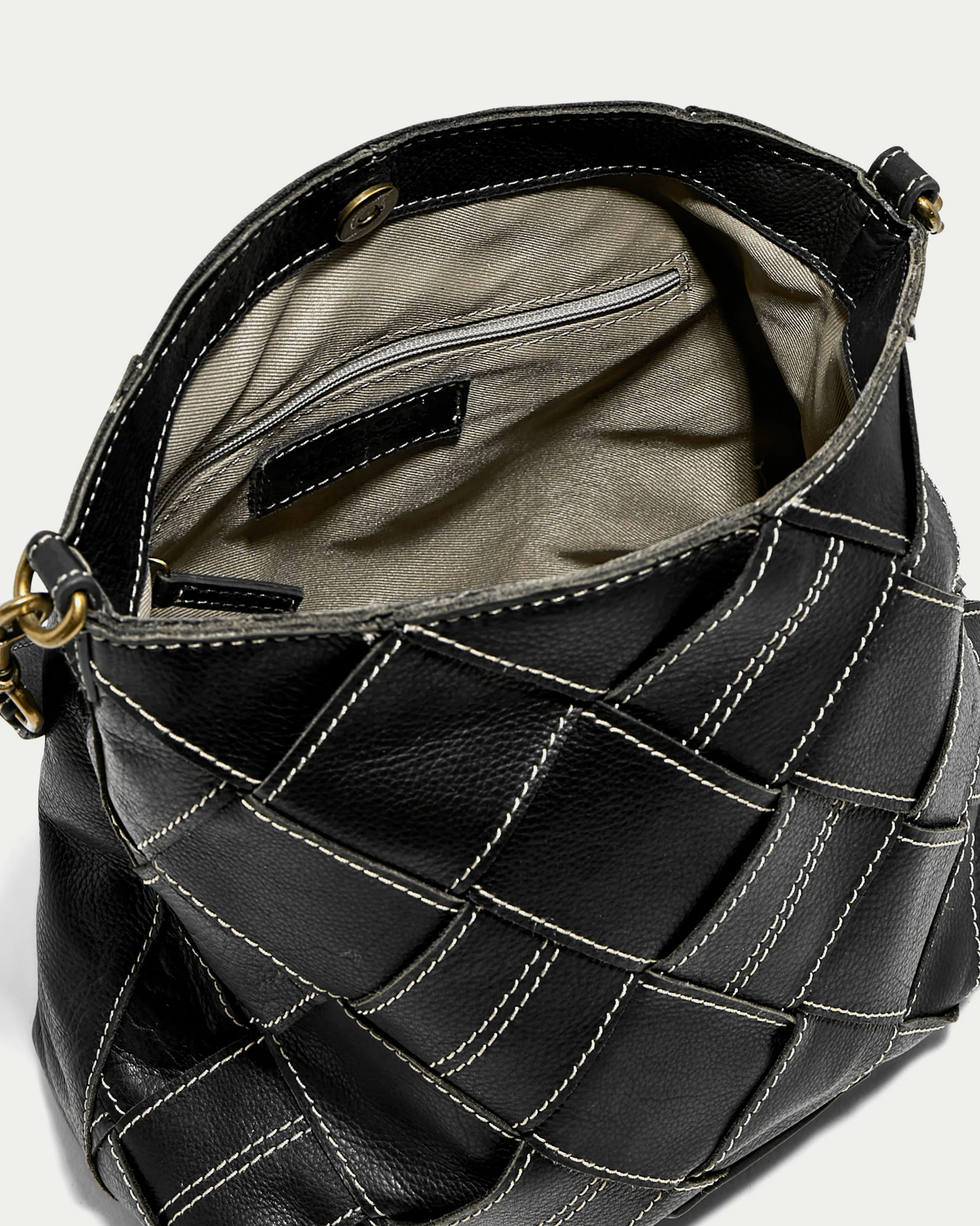 Mercer Shoulder - Image 23