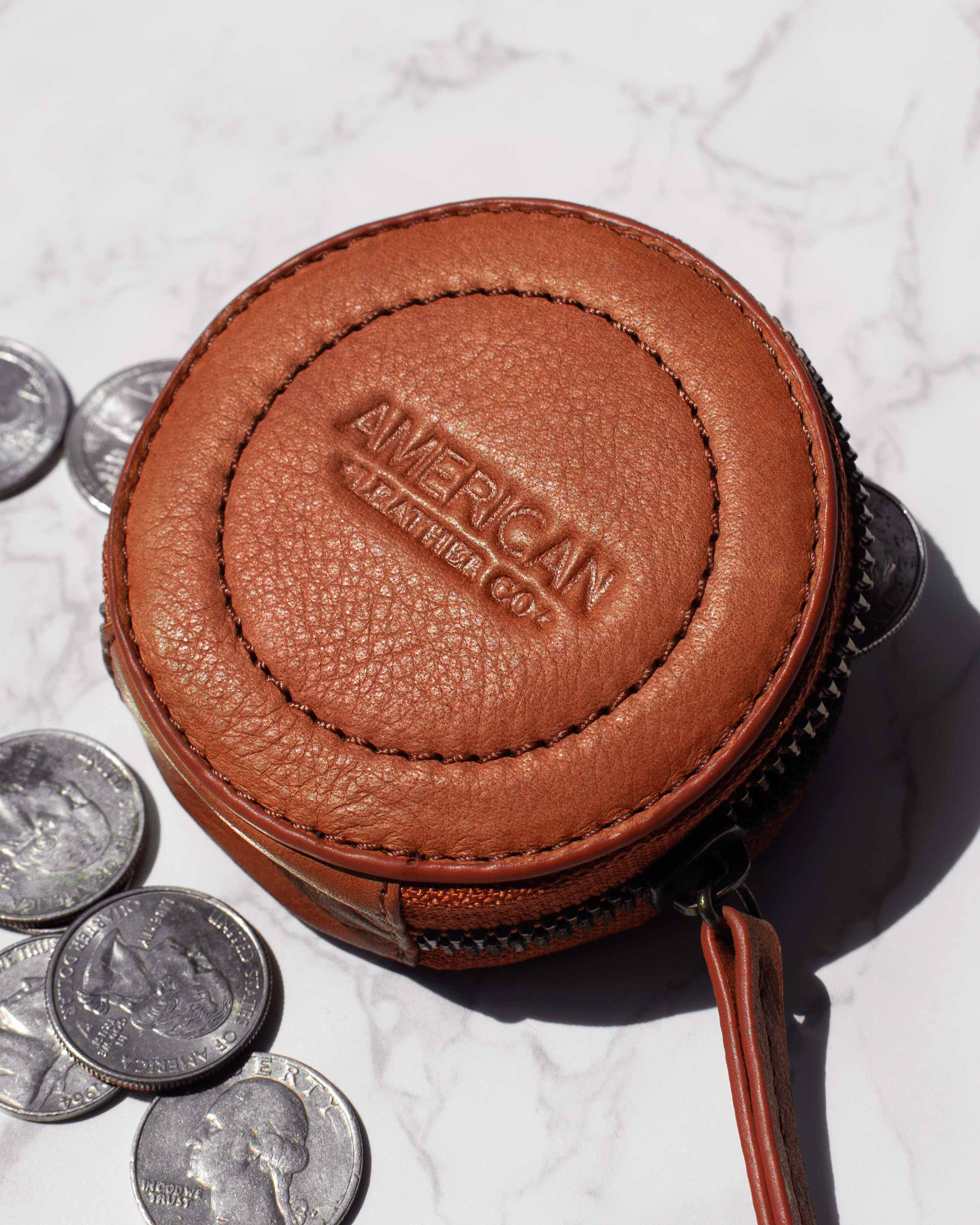 Stowe Round Coin Pouch - Image 4