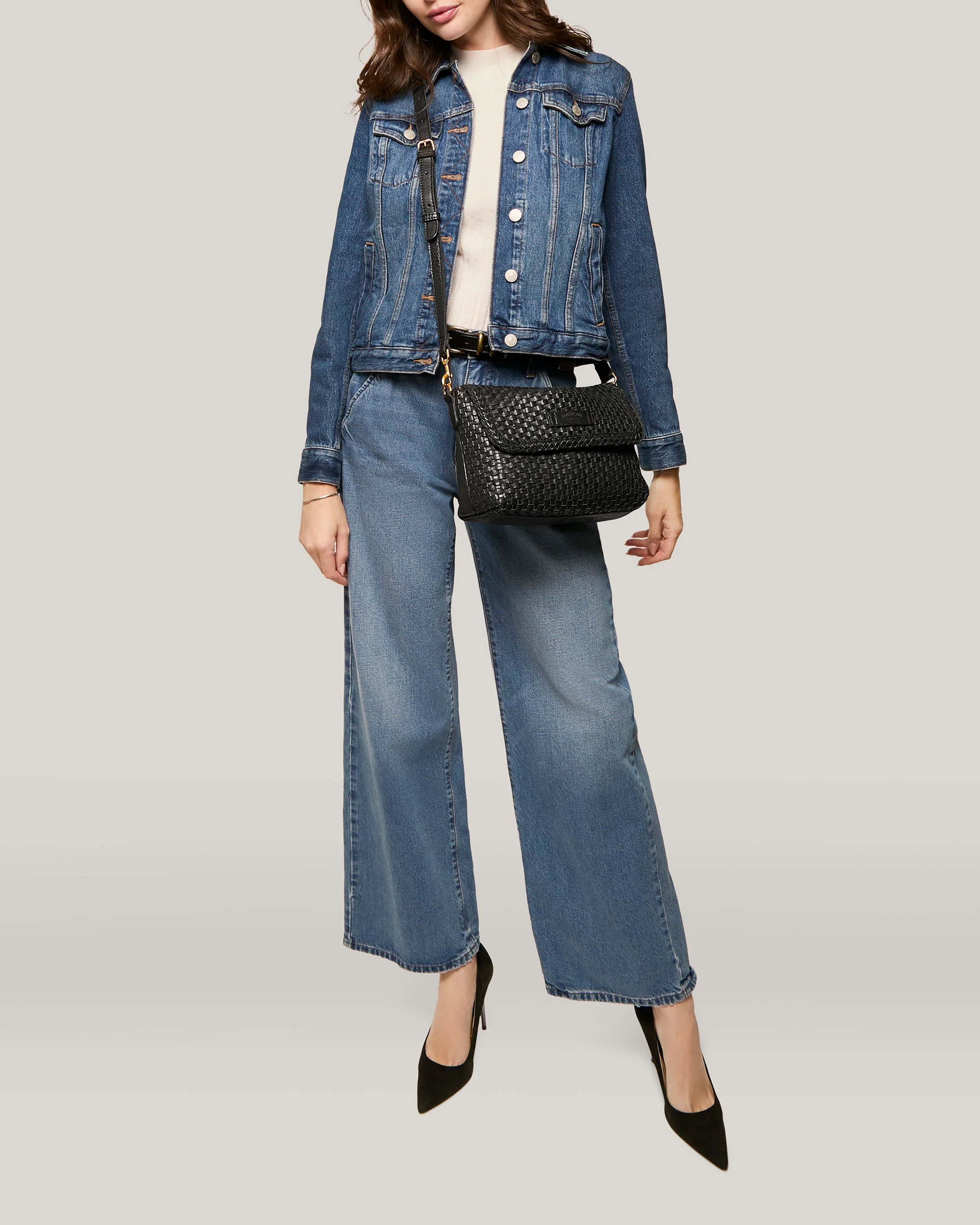 Summers Woven Crossbody - Image 4